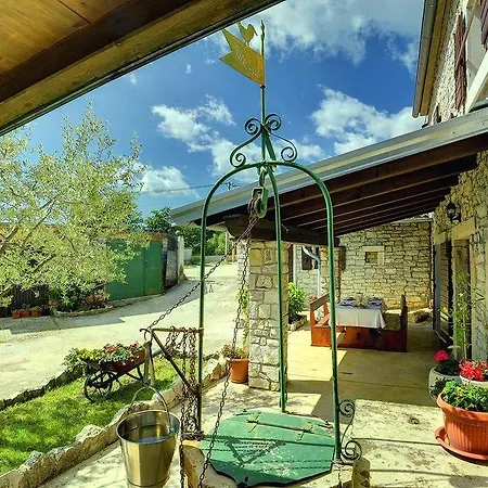 Casa de Férias House Batelani Barban